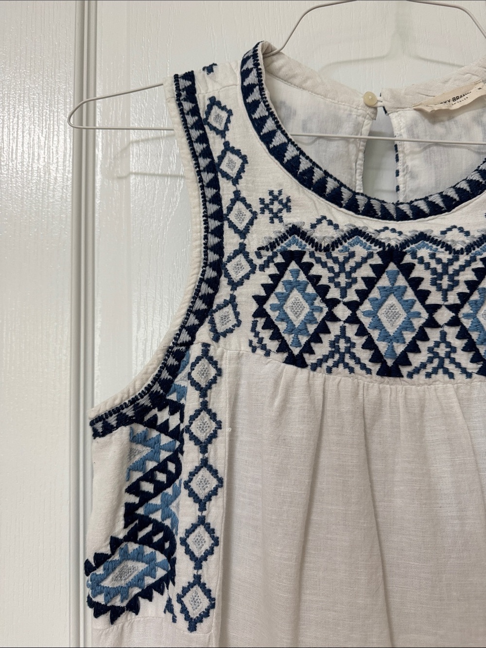 Lucky Brand White Top with Navy Geometric Embroidery - Picture 3 of 10
